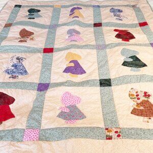 Handmade Patchwork Quilt with Colorful Sunbonnet Sue Patterns